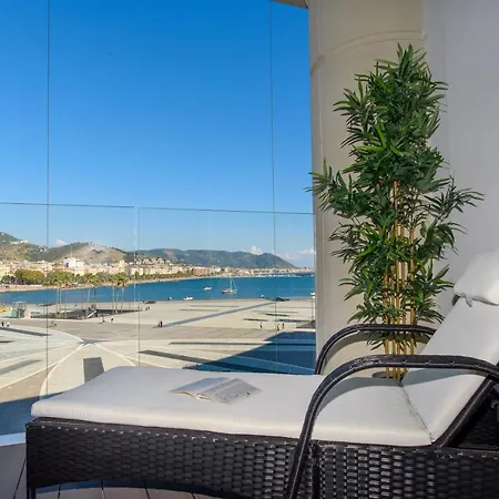 Mareluna Crescent - Luxury Seafront Experience Salerno Exterior photo