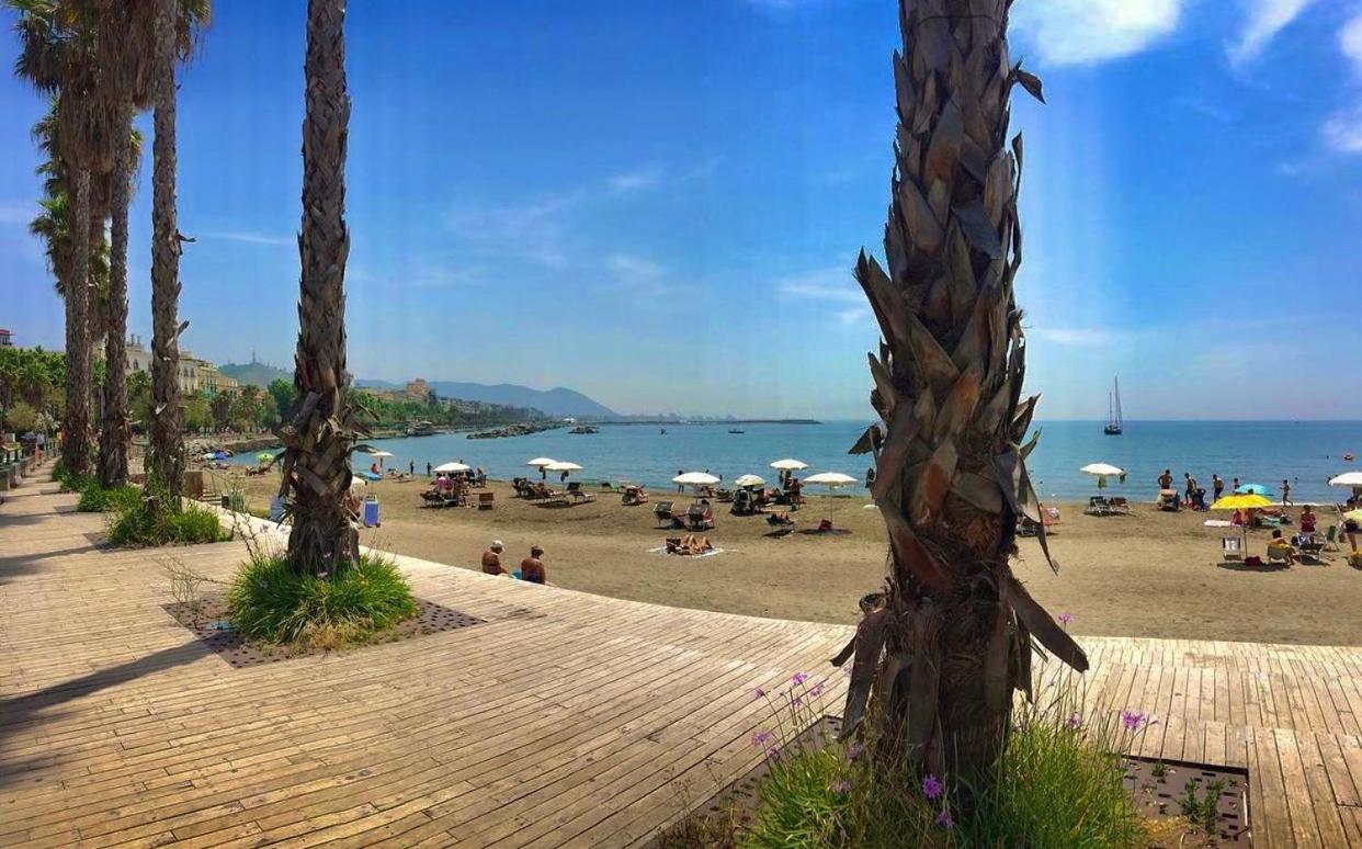 Apartment Mareluna Crescent - Luxury Seafront Experience Salerno