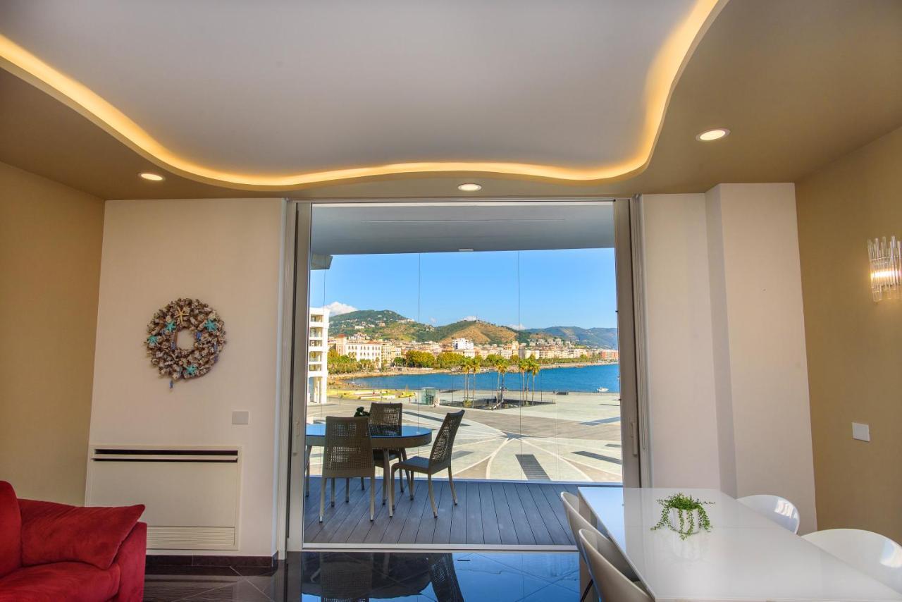 Mareluna Crescent - Luxury Seafront Experience Salerno