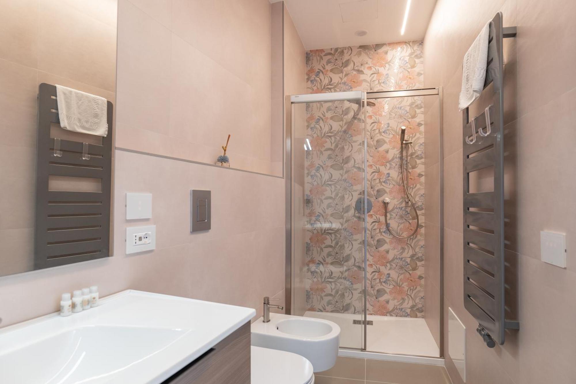 Mareluna Crescent - Luxury Seafront Experience Apartment Salerno